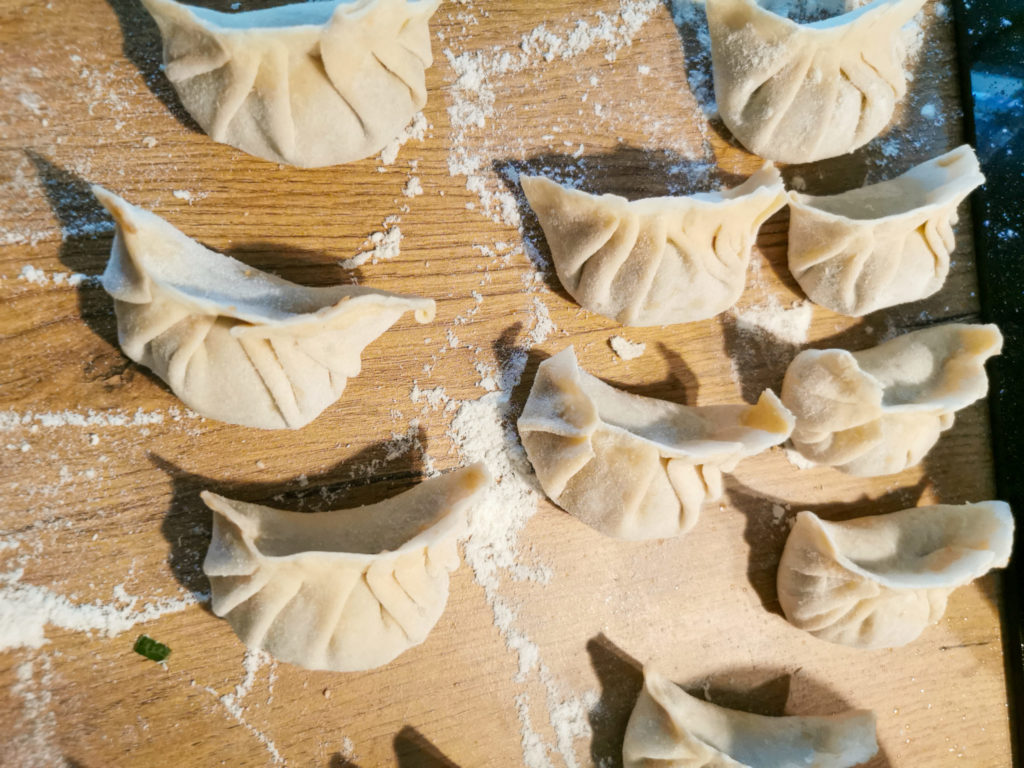 food blog , recipe vegetable recipes, food ideas, saru's diary, saru's not so secret diary, dumpling recipes, dumplings, leek and pork dumplings, dumpling, asian food, leek recipes