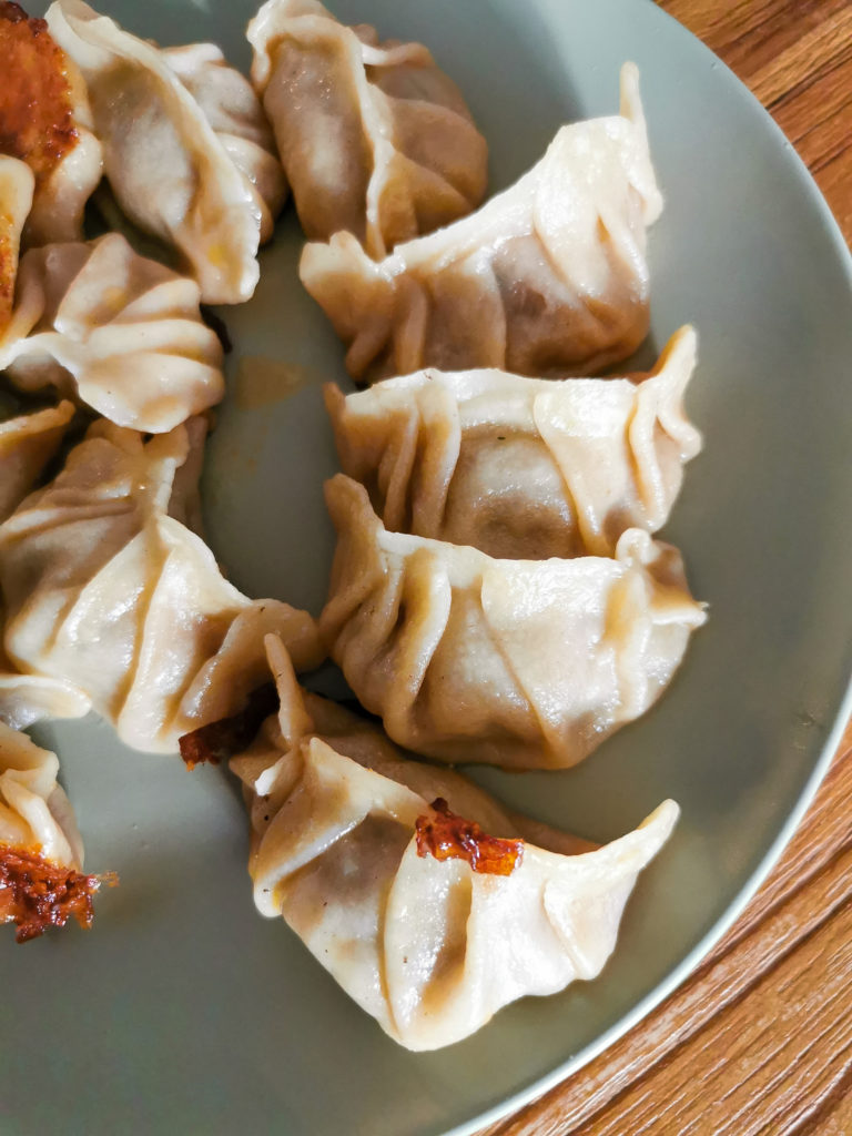 food blog , recipe vegetable recipes, food ideas, saru's diary, saru's not so secret diary, dumpling recipes, dumplings, leek and pork dumplings, dumpling, asian food, leek recipes