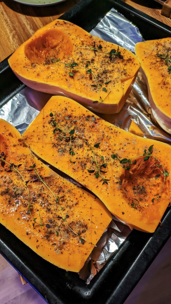 Cheesy Bacon and Mushroom stuffed Butternut Squash , easy butternut squash recipe, stuffed pumpkins, stuffed butternut squash, butternut squash recipe ideas, saru's diary, saru's not so secret diary