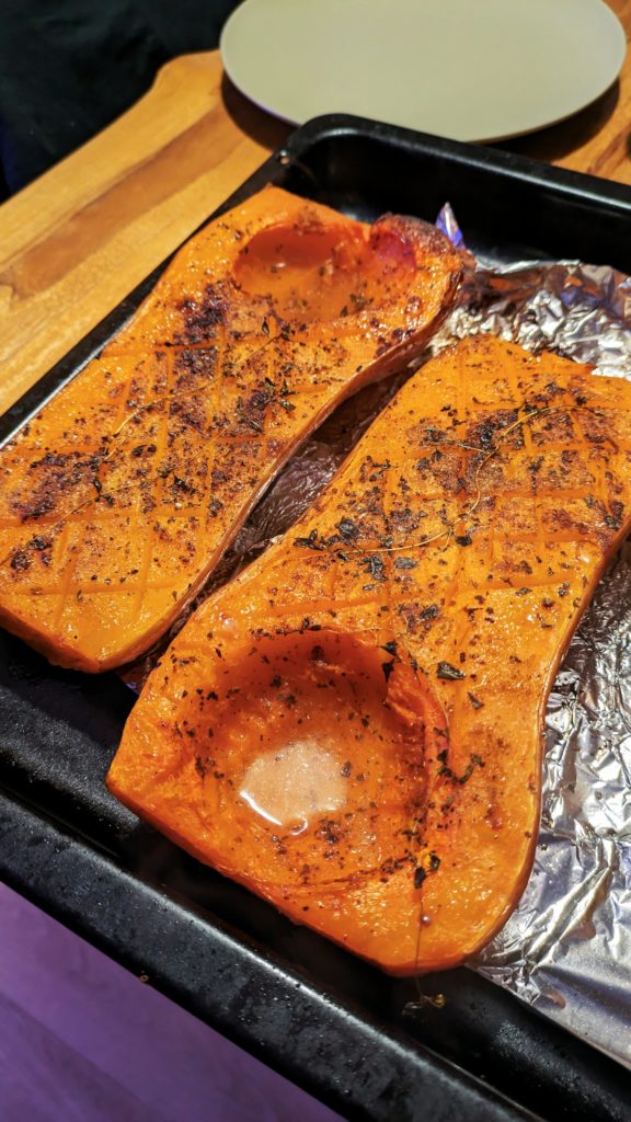 Cheesy Bacon and Mushroom stuffed Butternut Squash , easy butternut squash recipe, stuffed pumpkins, stuffed butternut squash, butternut squash recipe ideas, saru's diary, saru's not so secret diary