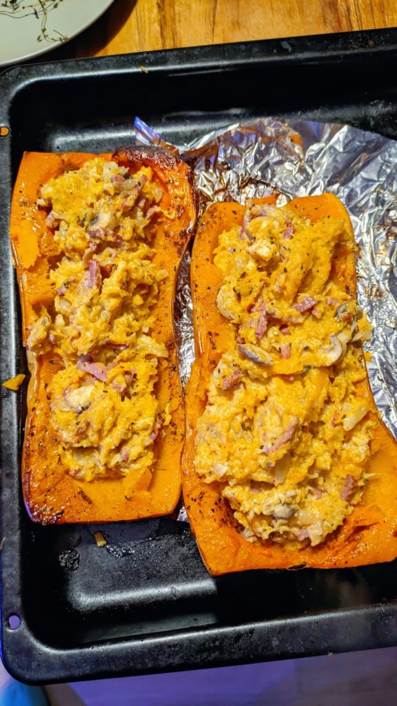 Cheesy Bacon and Mushroom stuffed Butternut Squash , easy butternut squash recipe, stuffed pumpkins, stuffed butternut squash, butternut squash recipe ideas, saru's diary, saru's not so secret diary