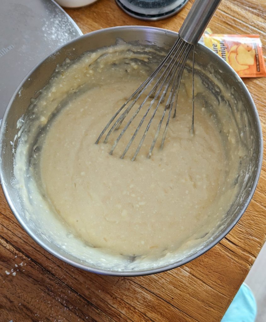 Quick and Easy Lemon Bread/Lemon cake recipe, easy leomon recipes, baking recipes, baking a cake with lemon, fluffy lemon bread recipe, Saru's diary, recipes, bake, saru's not so secret diary