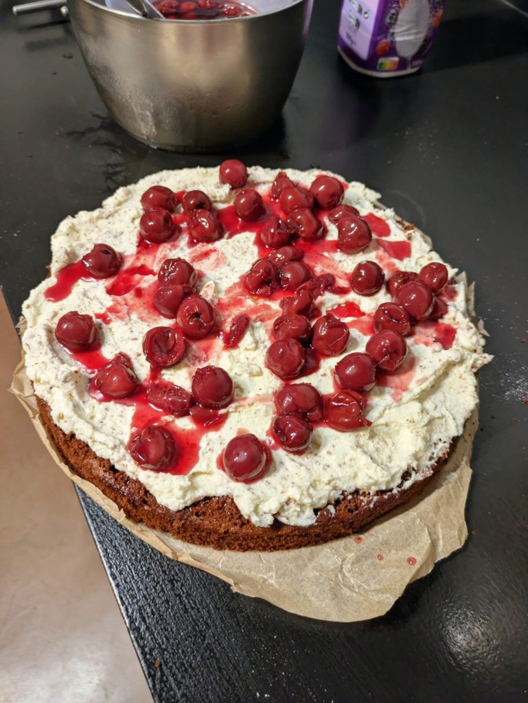 Classic Black Forest Cake Recipe, saru's diary, saru's not so secret diary, baking recipes, schwarzwälder kirschtorte, baking a classic black forest cake