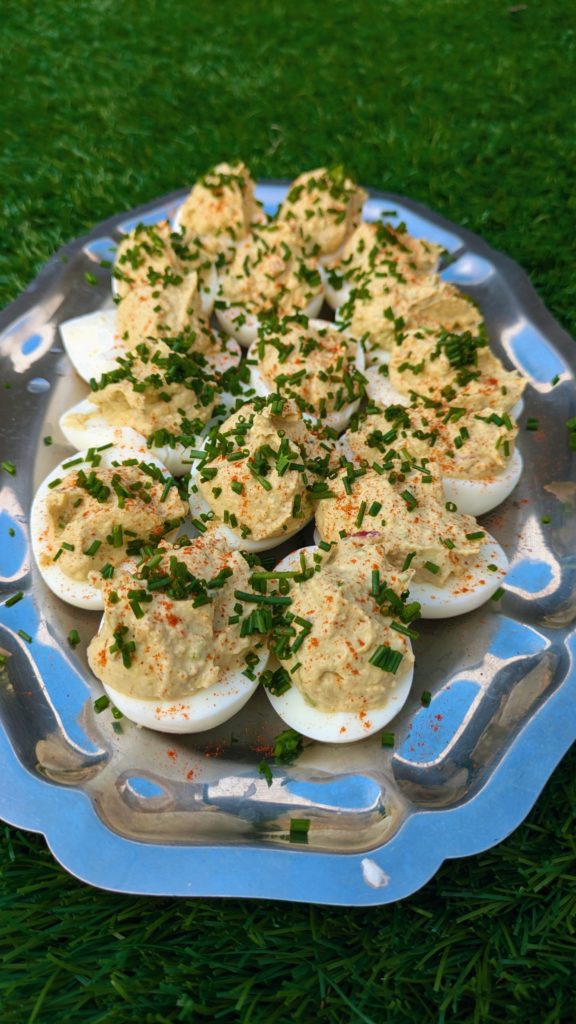 Best Deviled Eggs with Avocado recipe, saru's diary, saru's not so secret diary, food recipes, egg recipe, egg recipe idea, eggs with avocado, egg mimosa