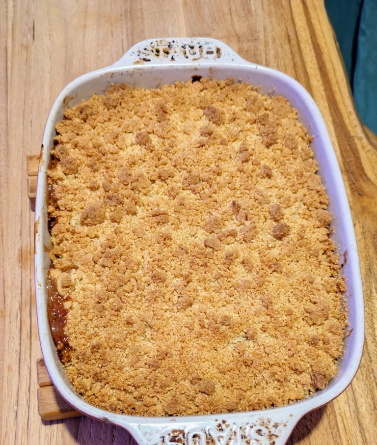 My Favorite Apple Crumble Recipe, apple crumble recipe, apple dessert recipe, dessert ideas With apple, apple recipe ideas, Sara's diary, saru's not so secret diary