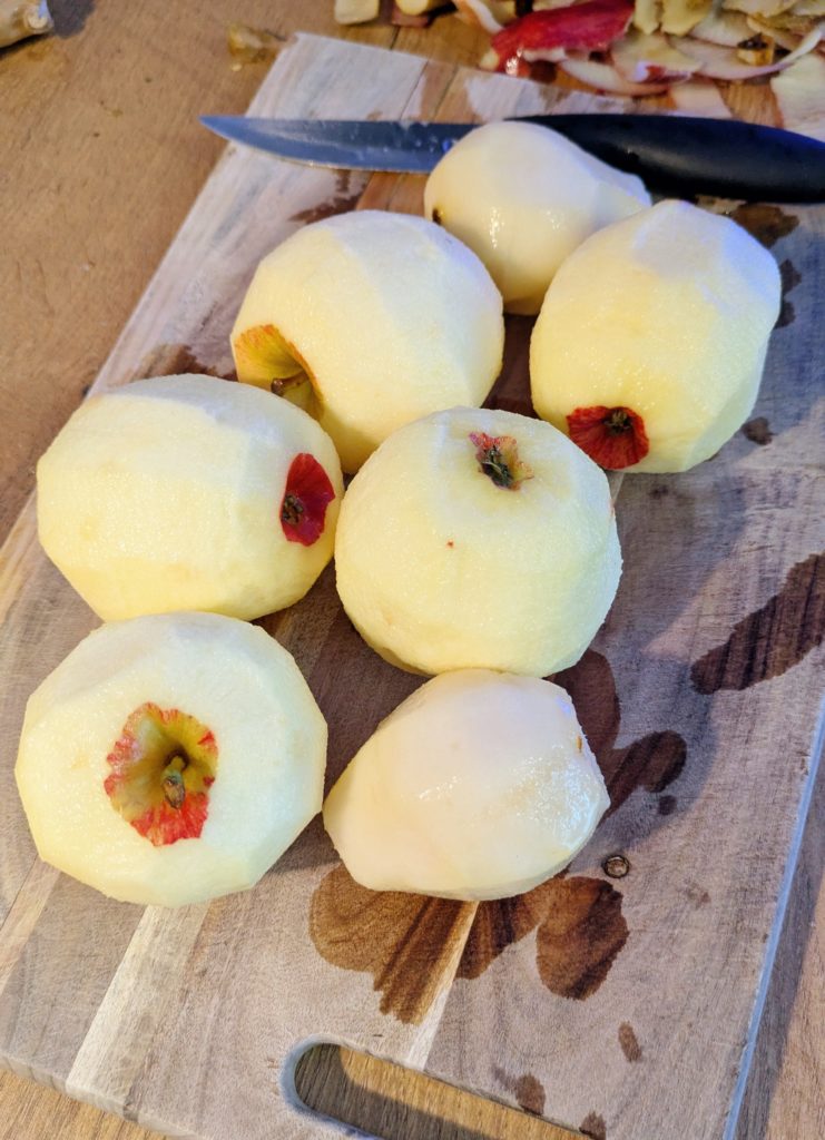 My Favorite Apple Crumble Recipe, apple crumble recipe, apple dessert recipe, dessert ideas With apple, apple recipe ideas, Sara's diary, saru's not so secret diary