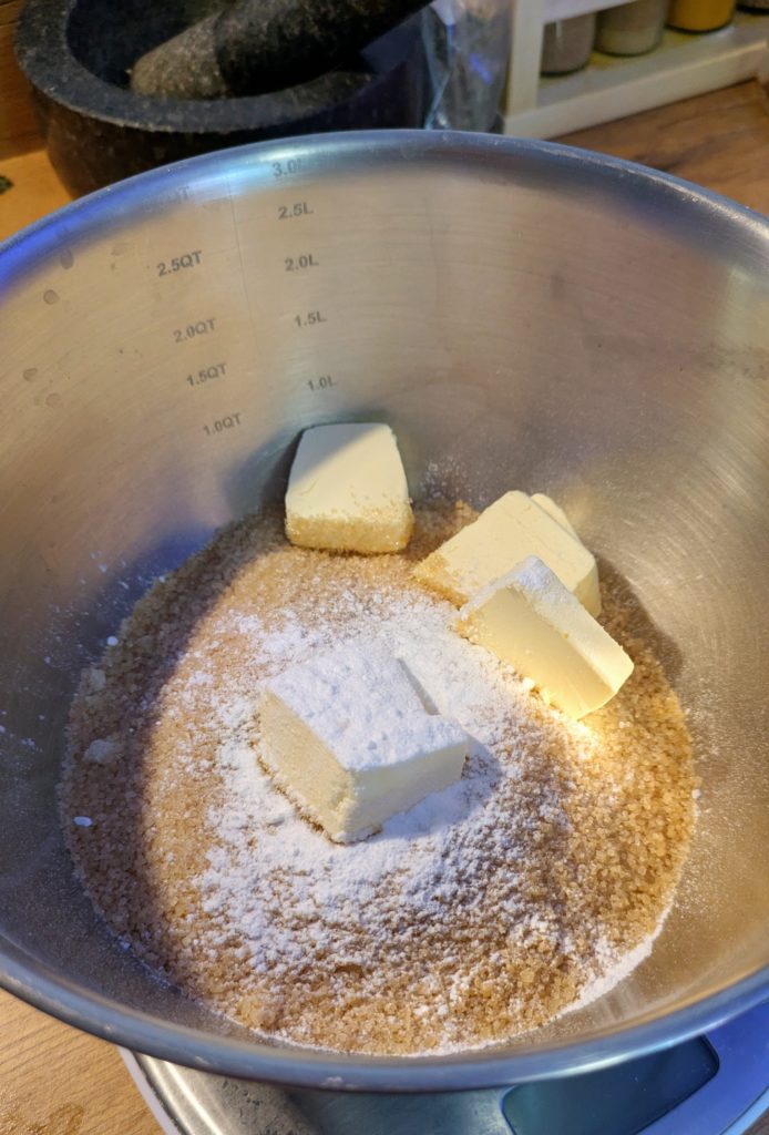 My Favorite Apple Crumble Recipe, apple crumble recipe, apple dessert recipe, dessert ideas With apple, apple recipe ideas, Sara's diary, saru's not so secret diary