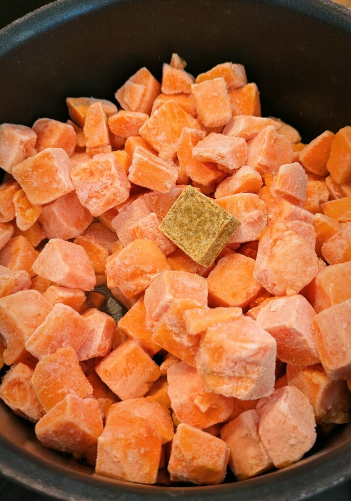 Sweet Potato Gazpacho, gazpacho recipe ideas, best gazpacho ideas, refreshing recipe with sweet potato, summer sweet potato recipe, saru's diary, saru's not so secret diary, sweet potato summer recipe, summer recipe ideas.