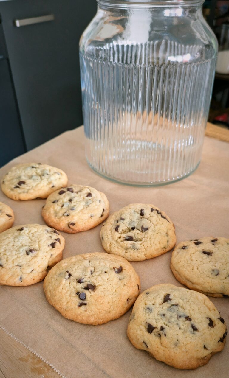 The Best Chocolate Chip Cookies My Husband Can’t Live Without, chocolate chip cookies, cookies recipe, cookie, saru's diary, recipe for a delicious cookie, cookie dough, saru's not so secret diary