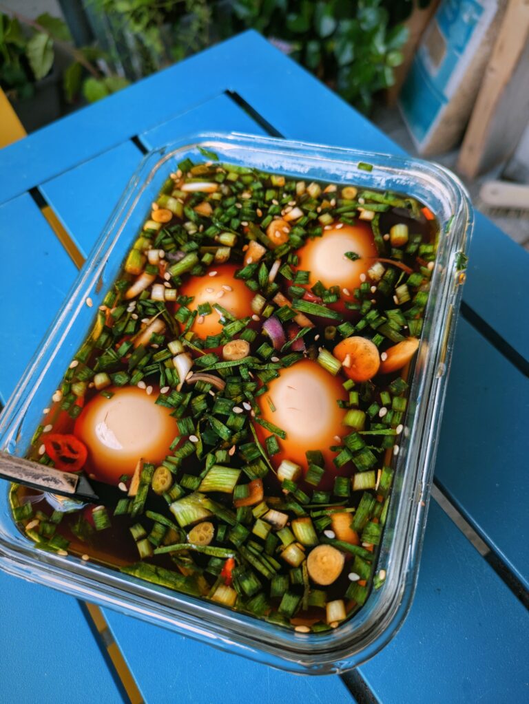 How to Make Mayak Eggs (Korean Soy Sauce Marinated Eggs), asian food recipe, mayak eggs recipe, egg recipe, asian egg recipe, food recipe, asian food, Korean food, Korean eggs recipe, asian food recipes, saru's diary, saru's not so secret diary