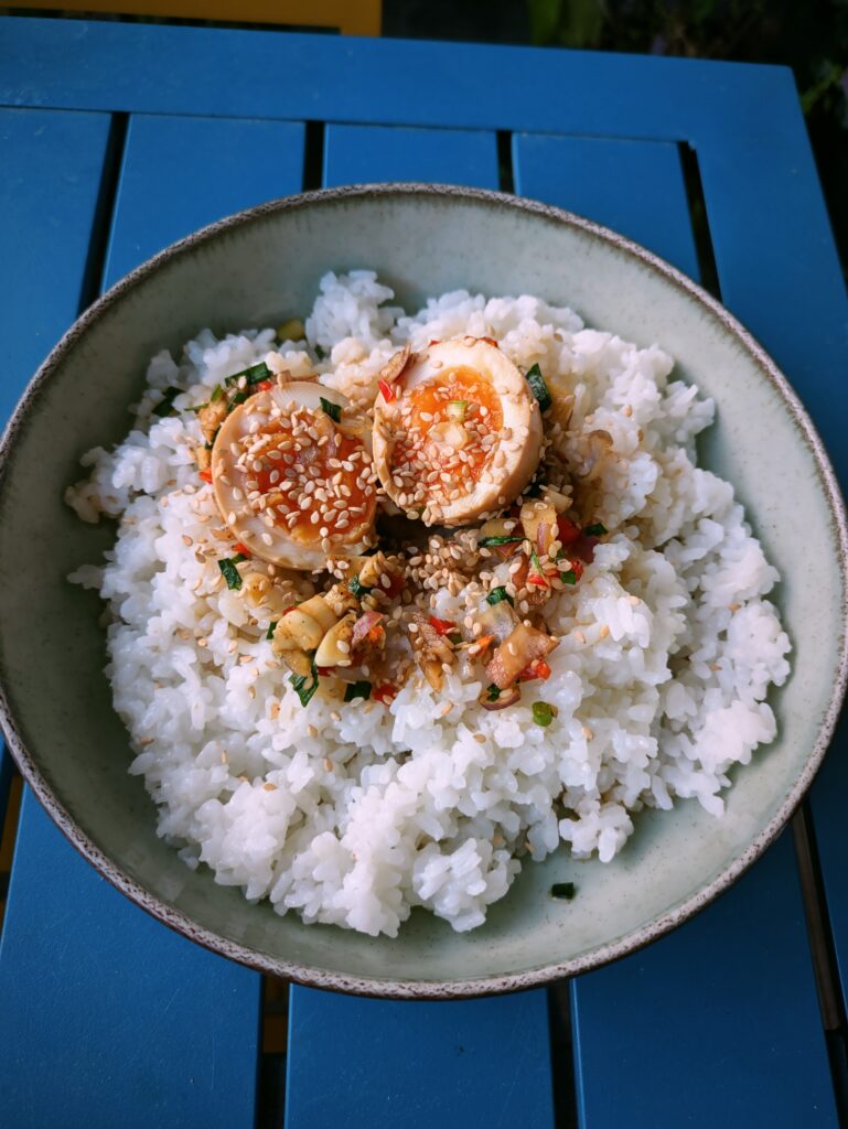 How to Make Mayak Eggs (Korean Soy Sauce Marinated Eggs), asian food recipe, mayak eggs recipe, egg recipe, asian egg recipe, food recipe, asian food, Korean food, Korean eggs recipe, asian food recipes, saru's diary, saru's not so secret diary