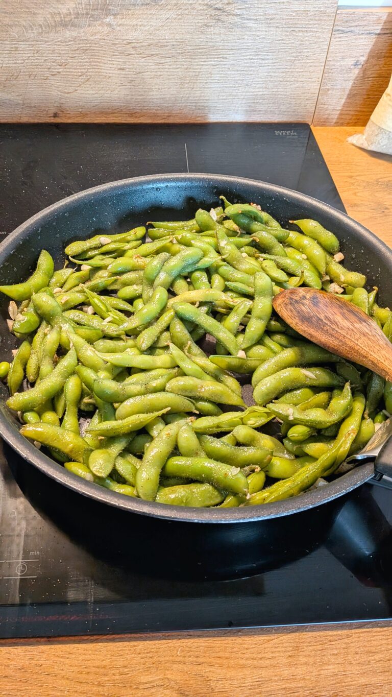 Garlic Edamame Recipe β A Fun & Flavorful Snack , recipes, asian snacks, soybean, asian snack recipes, saru's diary, saru's not so secret diary, food lovers, snack ideas, snacks, easy snacks