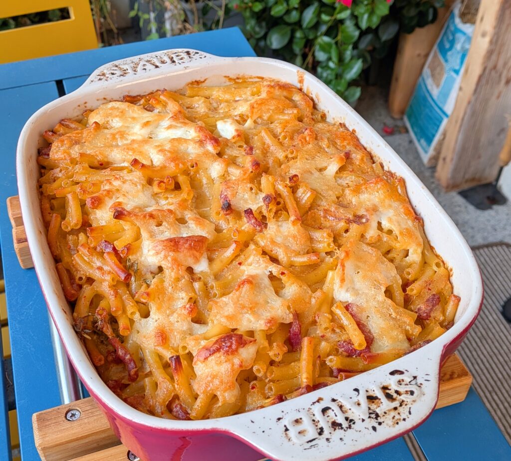 Schinkennudeln – German Noodle Casserole with Ham, food blog, German pasta recipe, noodles , pasta, pasta casseroles, food recipes, food around the world, pasta recipe ideas, saru's diary, saru's not so secret diary