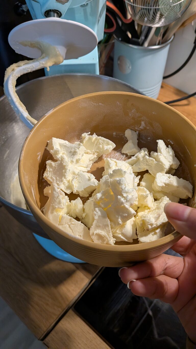 Galette des Rois Briochée (Gâteau des Rois) – French Epiphany Brioche, sauras not so secret diary, brioche des rois recipe, French classic galette des rois recipe, French traditional galette, French traditional brioche, galette, saru's diary, saru's not so secret diary, French recipes , French baking, baking recipes, French desserts, classic French dessert