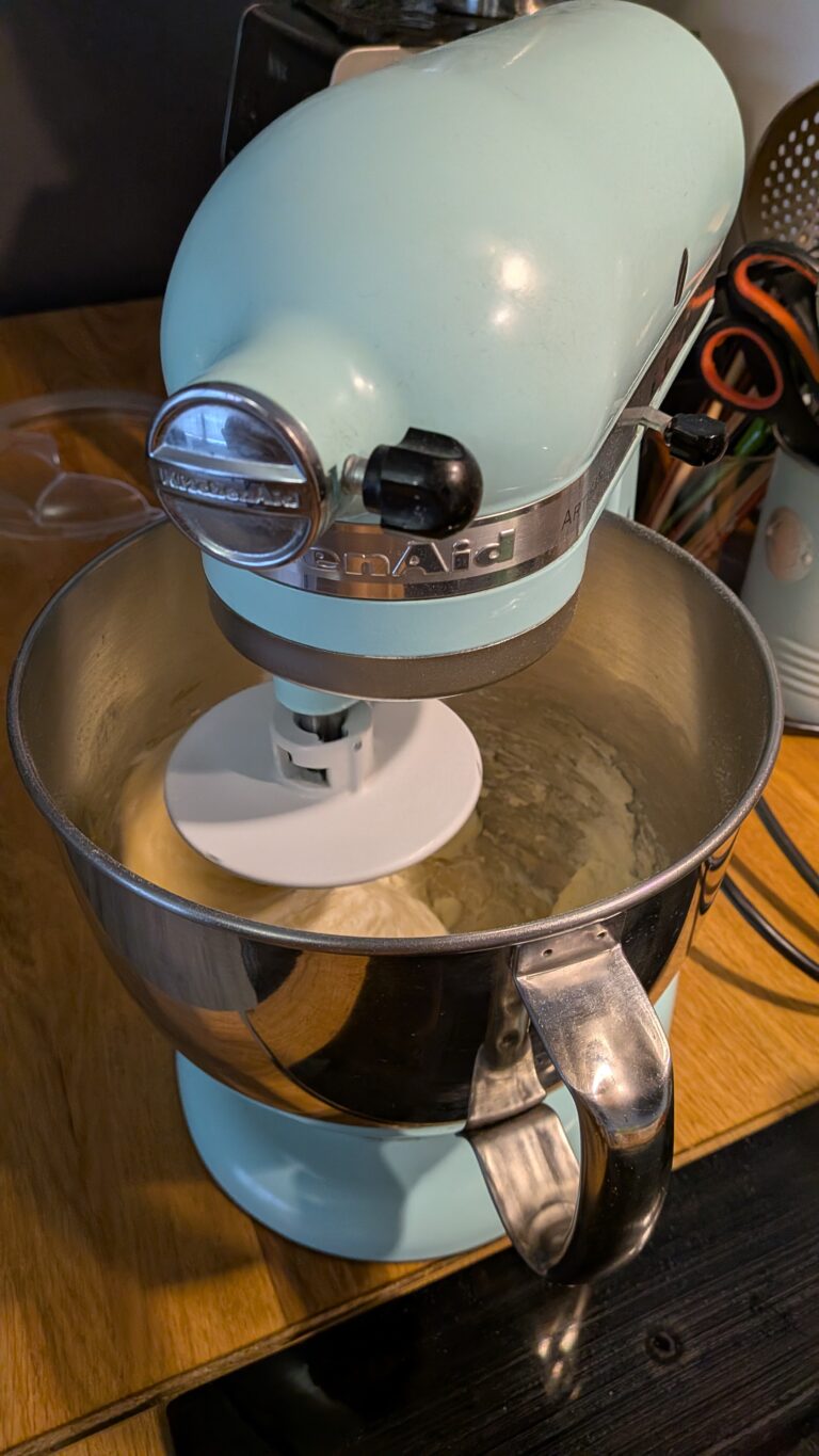 Galette des Rois Briochée (Gâteau des Rois) – French Epiphany Brioche, sauras not so secret diary, brioche des rois recipe, French classic galette des rois recipe, French traditional galette, French traditional brioche, galette, saru's diary, saru's not so secret diary, French recipes , French baking, baking recipes, French desserts, classic French dessert