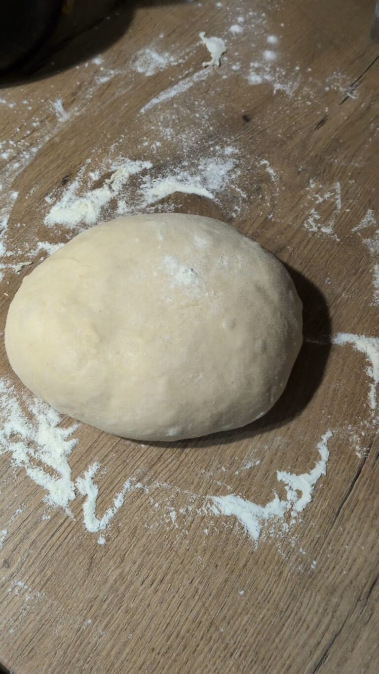 Galette des Rois Briochée (Gâteau des Rois) – French Epiphany Brioche, sauras not so secret diary, brioche des rois recipe, French classic galette des rois recipe, French traditional galette, French traditional brioche, galette, saru's diary, saru's not so secret diary, French recipes , French baking, baking recipes, French desserts, classic French dessert