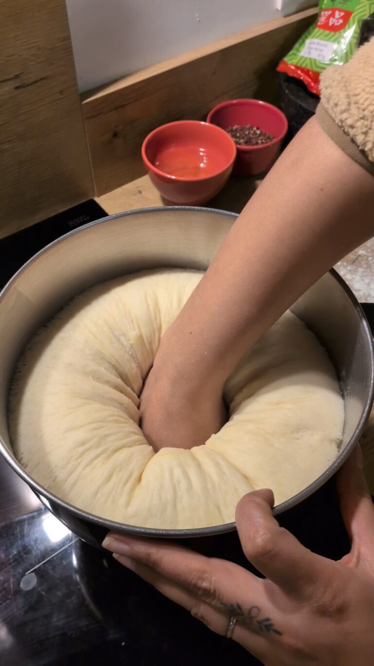 Galette des Rois Briochée (Gâteau des Rois) – French Epiphany Brioche, sauras not so secret diary, brioche des rois recipe, French classic galette des rois recipe, French traditional galette, French traditional brioche, galette, saru's diary, saru's not so secret diary, French recipes , French baking, baking recipes, French desserts, classic French dessert