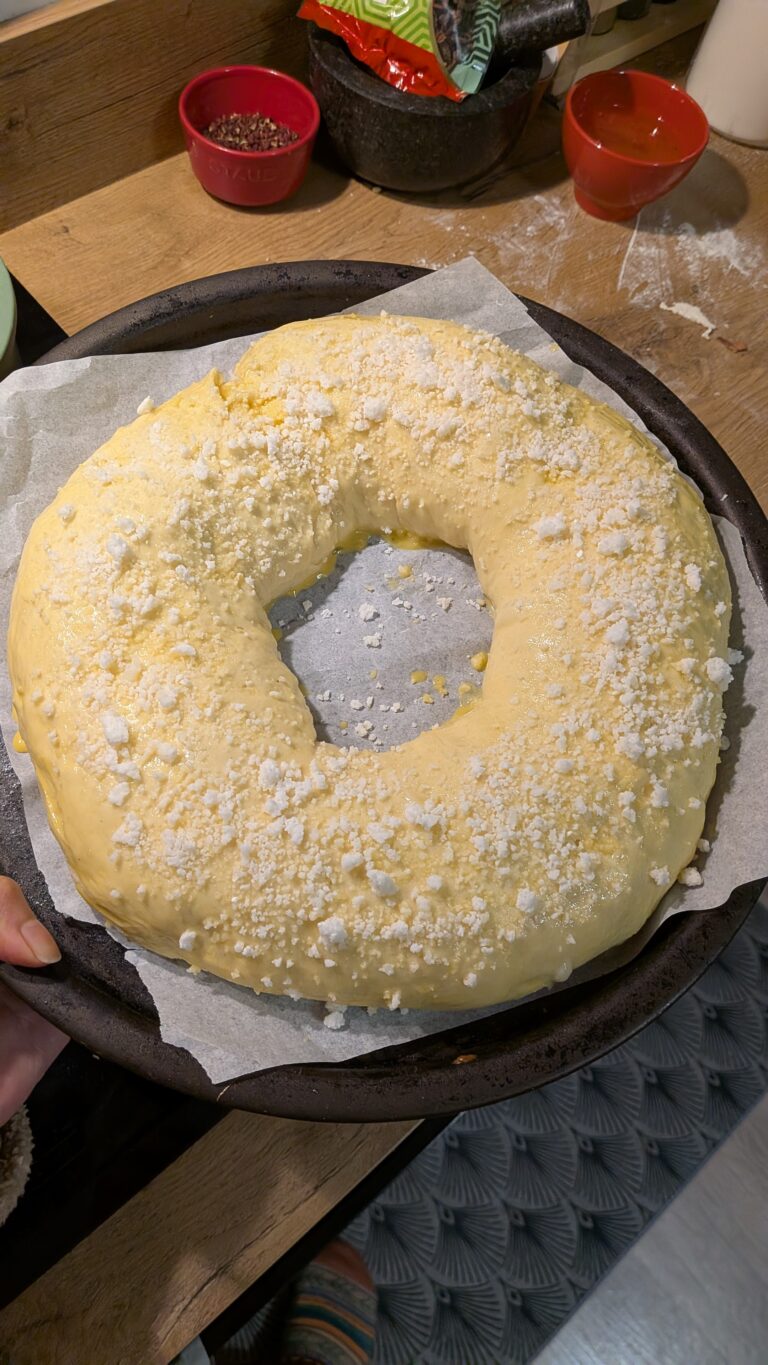 Galette des Rois Briochée (Gâteau des Rois) – French Epiphany Brioche, sauras not so secret diary, brioche des rois recipe, French classic galette des rois recipe, French traditional galette, French traditional brioche, galette, saru's diary, saru's not so secret diary, French recipes , French baking, baking recipes, French desserts, classic French dessert