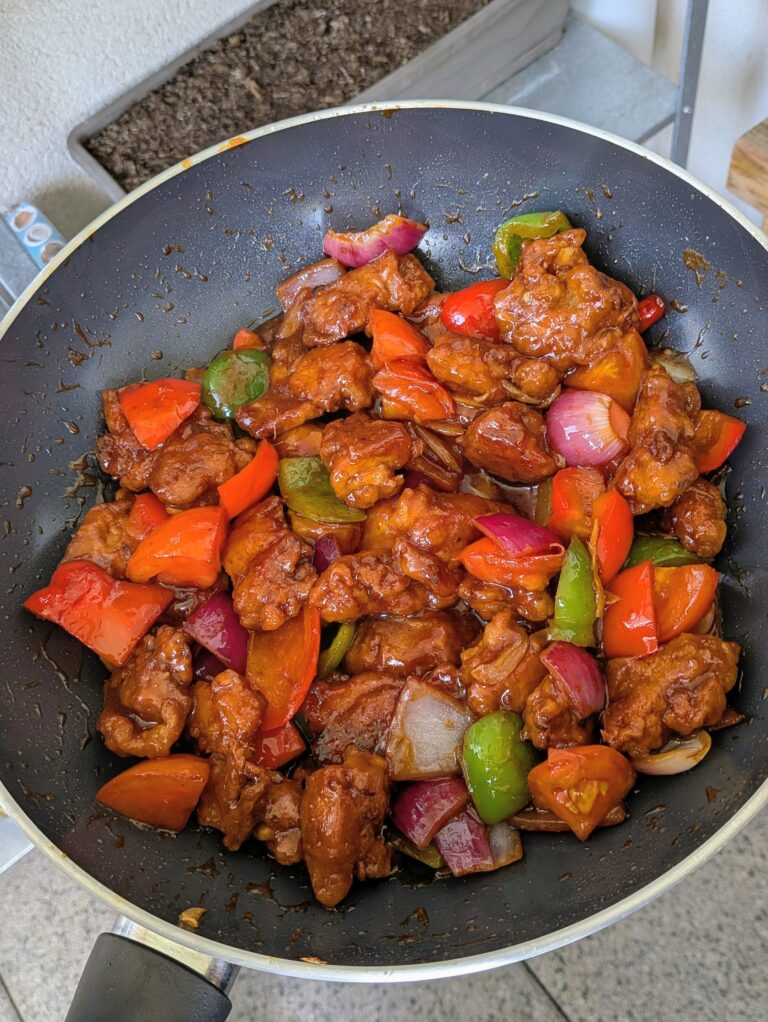 Nepali Chicken Chilli (Kathmandu Street-Style), Nepali food, Kathmandu street style food, asian recipe, food around the world, food blog, saru's diary, saru's not so secret diary